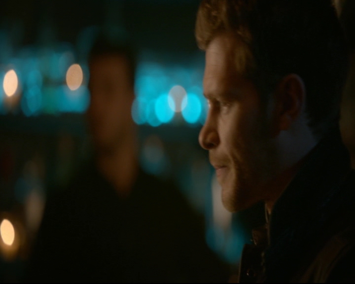 vampirediariesworld-dot-nl_TheOriginals5x01WhereYouLeftYourHeart00909.jpg