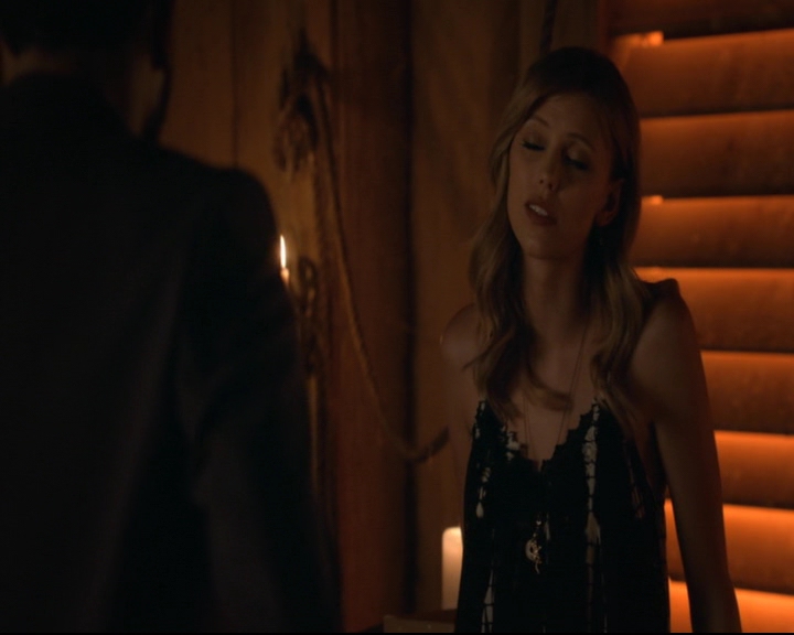 vampirediariesworld-dot-nl_TheOriginals5x01WhereYouLeftYourHeart01044.jpg