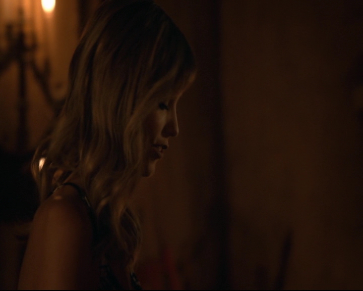 vampirediariesworld-dot-nl_TheOriginals5x01WhereYouLeftYourHeart01062.jpg