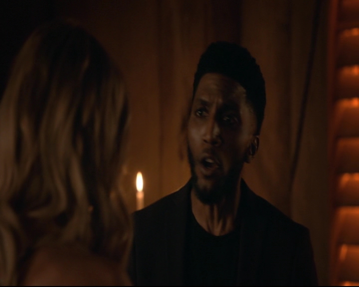 vampirediariesworld-dot-nl_TheOriginals5x01WhereYouLeftYourHeart01063.jpg