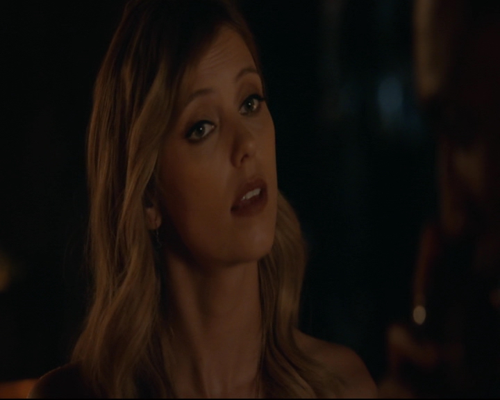 vampirediariesworld-dot-nl_TheOriginals5x01WhereYouLeftYourHeart01085.jpg