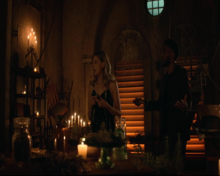 vampirediariesworld-dot-nl_TheOriginals5x01WhereYouLeftYourHeart01095.jpg