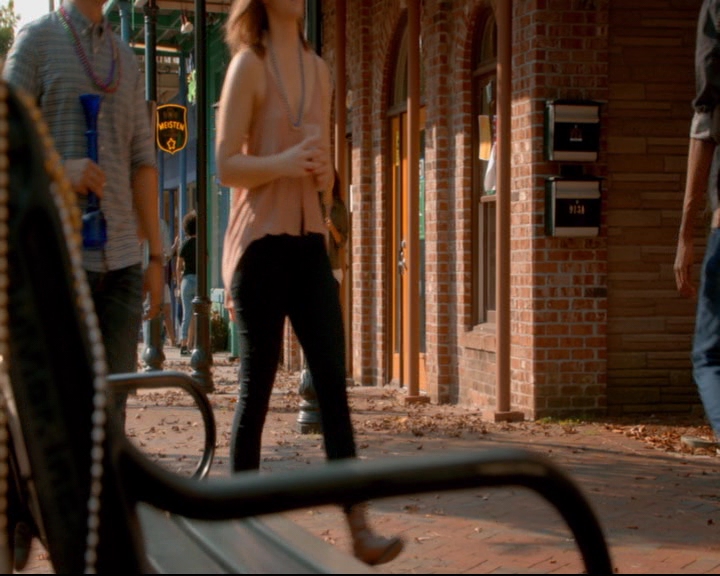 vampirediariesworld-dot-nl_TheOriginals5x01WhereYouLeftYourHeart01145.jpg