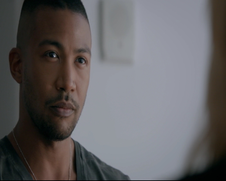 vampirediariesworld-dot-nl_TheOriginals5x01WhereYouLeftYourHeart01364.jpg