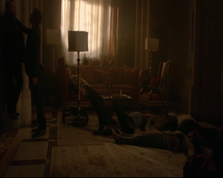 vampirediariesworld-dot-nl_TheOriginals5x01WhereYouLeftYourHeart01415.jpg