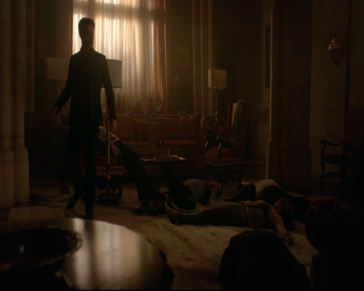 vampirediariesworld-dot-nl_TheOriginals5x01WhereYouLeftYourHeart01420.jpg