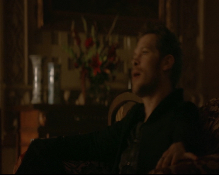 vampirediariesworld-dot-nl_TheOriginals5x01WhereYouLeftYourHeart01452.jpg