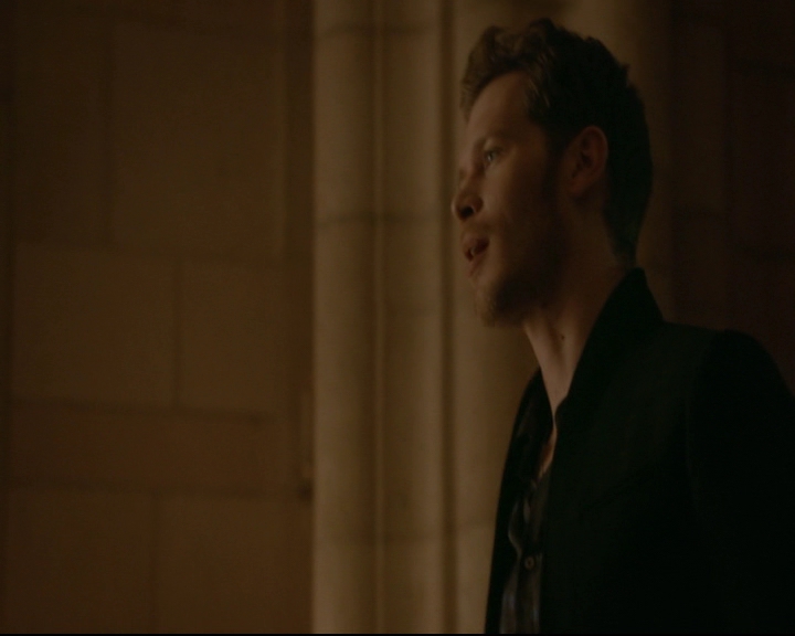 vampirediariesworld-dot-nl_TheOriginals5x01WhereYouLeftYourHeart01454.jpg