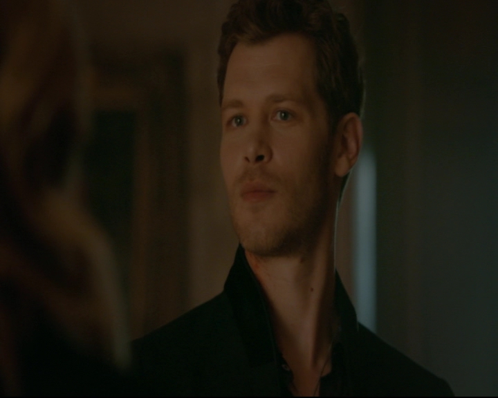 vampirediariesworld-dot-nl_TheOriginals5x01WhereYouLeftYourHeart01473.jpg