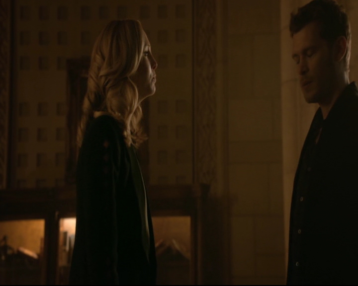 vampirediariesworld-dot-nl_TheOriginals5x01WhereYouLeftYourHeart01496.jpg