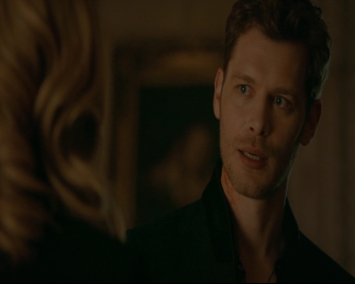 vampirediariesworld-dot-nl_TheOriginals5x01WhereYouLeftYourHeart01504.jpg