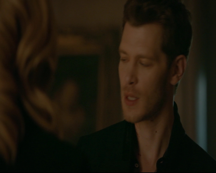 vampirediariesworld-dot-nl_TheOriginals5x01WhereYouLeftYourHeart01517.jpg