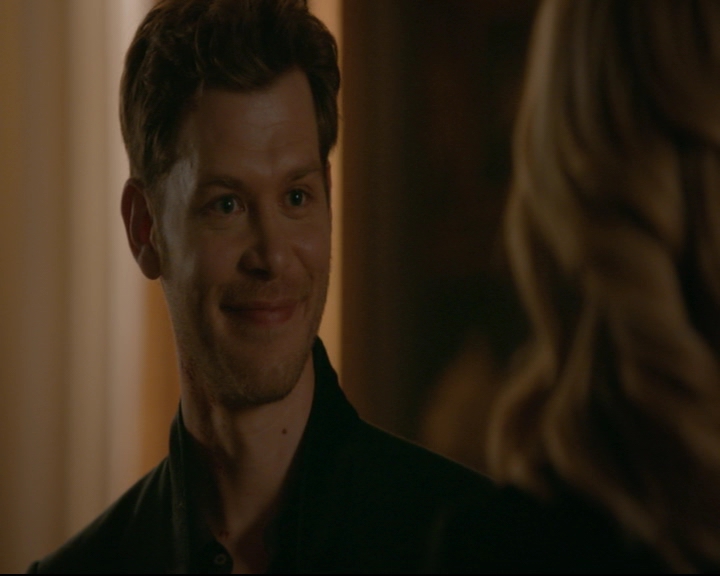 vampirediariesworld-dot-nl_TheOriginals5x01WhereYouLeftYourHeart01532.jpg