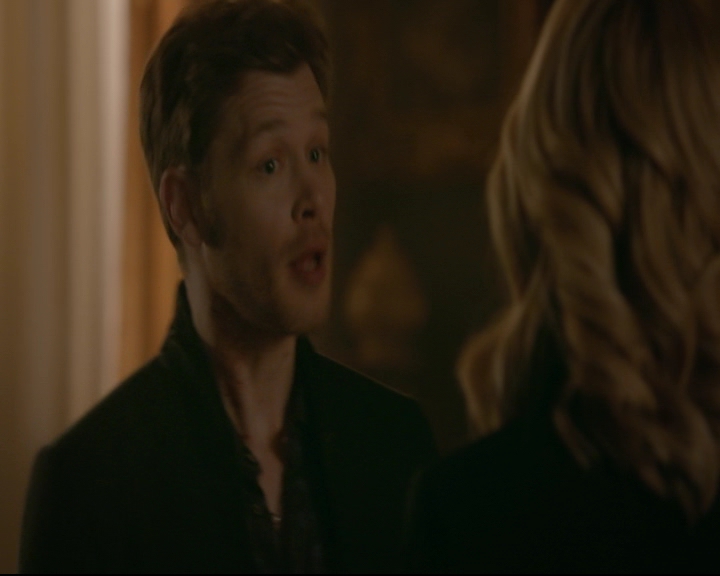 vampirediariesworld-dot-nl_TheOriginals5x01WhereYouLeftYourHeart01549.jpg