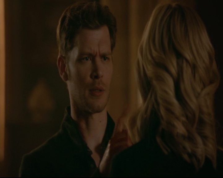 vampirediariesworld-dot-nl_TheOriginals5x01WhereYouLeftYourHeart01553.jpg