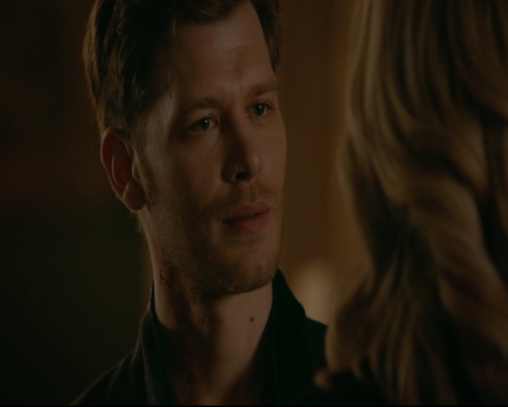 vampirediariesworld-dot-nl_TheOriginals5x01WhereYouLeftYourHeart01576.jpg