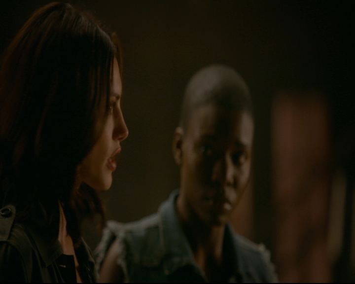 vampirediariesworld-dot-nl_TheOriginals5x01WhereYouLeftYourHeart01928.jpg