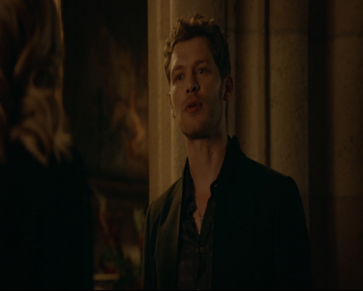 vampirediariesworld-dot-nl_TheOriginals5x01WhereYouLeftYourHeart01957.jpg