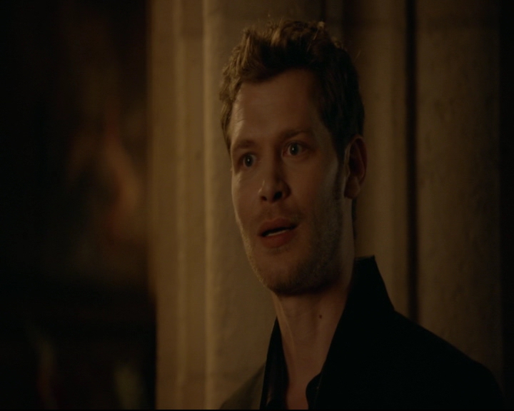 vampirediariesworld-dot-nl_TheOriginals5x01WhereYouLeftYourHeart01966.jpg