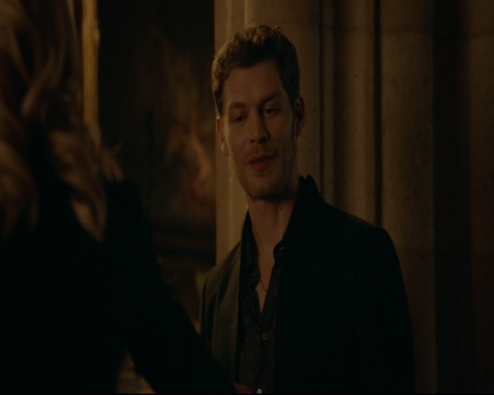 vampirediariesworld-dot-nl_TheOriginals5x01WhereYouLeftYourHeart01972.jpg