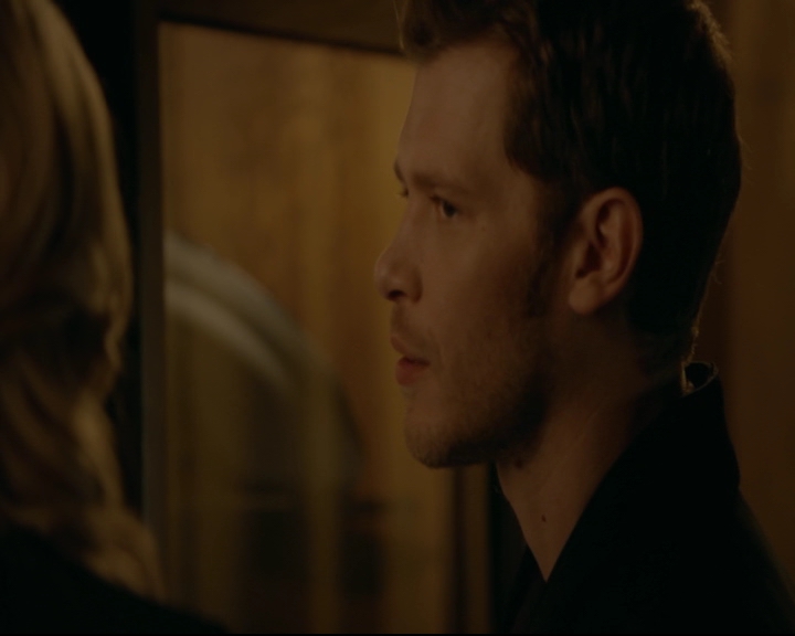 vampirediariesworld-dot-nl_TheOriginals5x01WhereYouLeftYourHeart01994.jpg