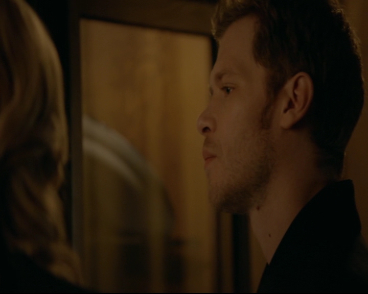 vampirediariesworld-dot-nl_TheOriginals5x01WhereYouLeftYourHeart02006.jpg