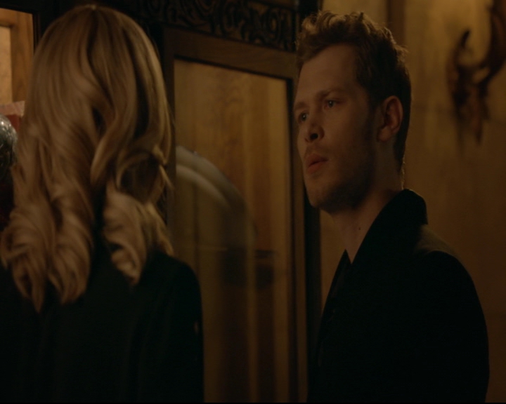 vampirediariesworld-dot-nl_TheOriginals5x01WhereYouLeftYourHeart02023.jpg