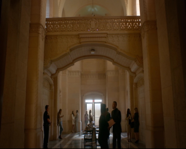 vampirediariesworld-dot-nl_TheOriginals5x01WhereYouLeftYourHeart02112.jpg