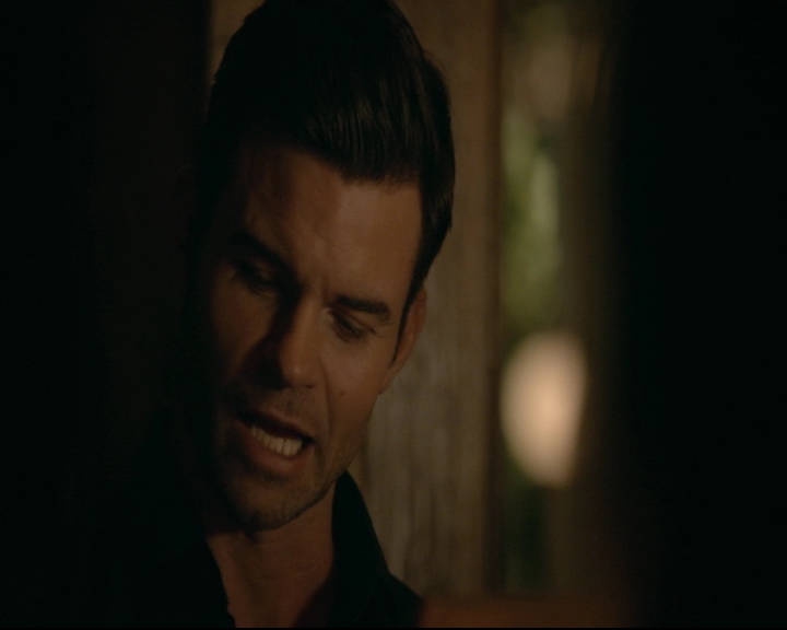 vampirediariesworld-dot-nl_TheOriginals5x01WhereYouLeftYourHeart02158.jpg