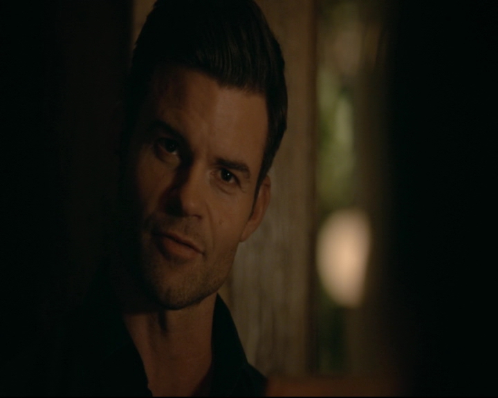 vampirediariesworld-dot-nl_TheOriginals5x01WhereYouLeftYourHeart02159.jpg