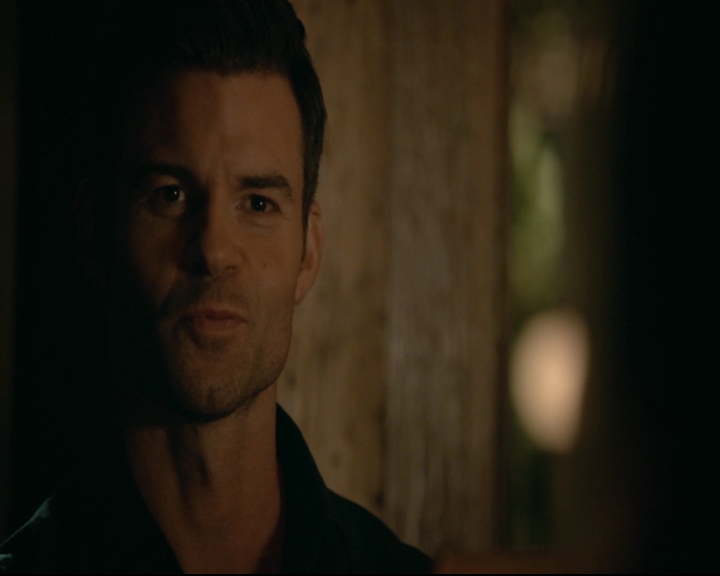 vampirediariesworld-dot-nl_TheOriginals5x01WhereYouLeftYourHeart02172.jpg