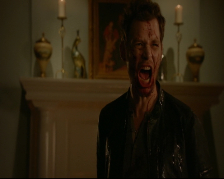 vampirediariesworld-dot-nl_TheOriginals5x02WrongTurnOnBourbon02405.jpg