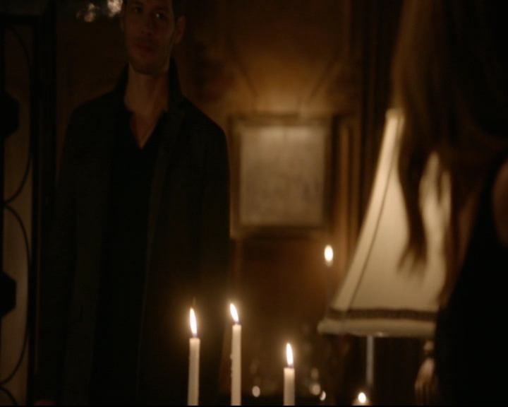 vampirediariesworld-dot-nl_TheOriginals5x02WrongTurnOnBourbon02427.jpg