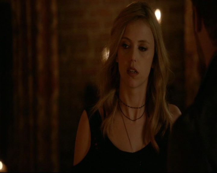 vampirediariesworld-dot-nl_TheOriginals5x02WrongTurnOnBourbon02441.jpg