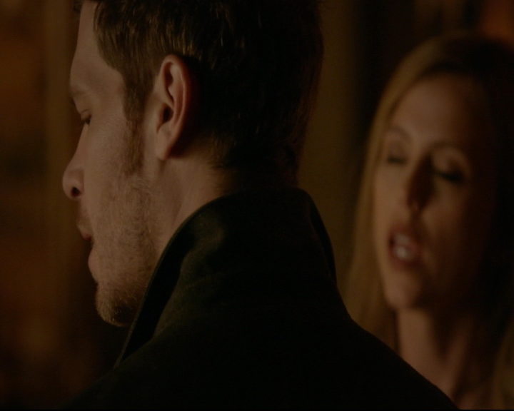 vampirediariesworld-dot-nl_TheOriginals5x02WrongTurnOnBourbon02494.jpg