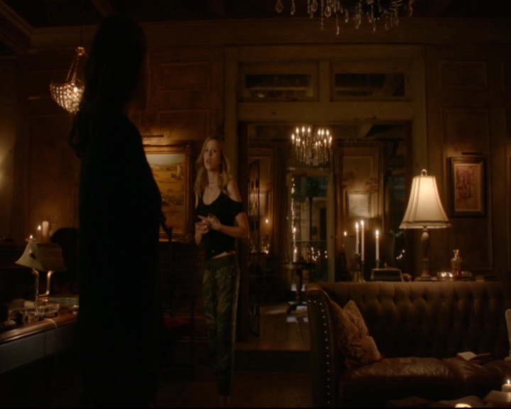 vampirediariesworld-dot-nl_TheOriginals5x02WrongTurnOnBourbon02501.jpg