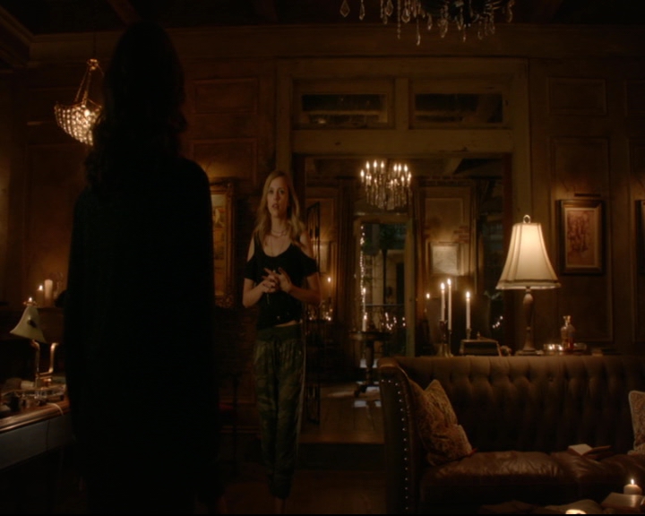 vampirediariesworld-dot-nl_TheOriginals5x02WrongTurnOnBourbon02502.jpg