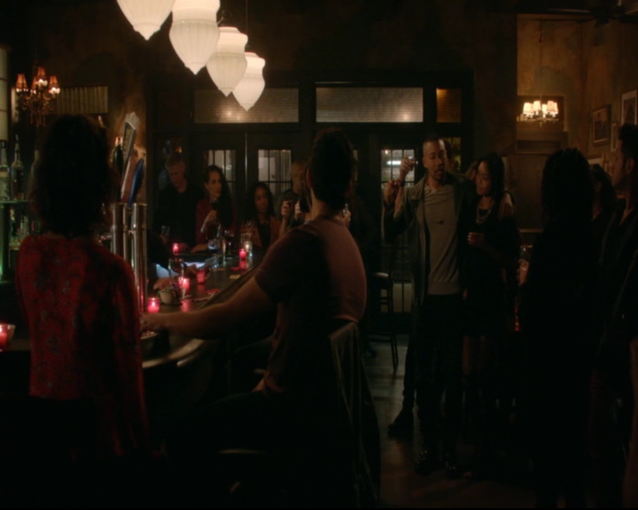 vampirediariesworld-dot-nl_TheOriginals5x02WrongTurnOnBourbon02528.jpg