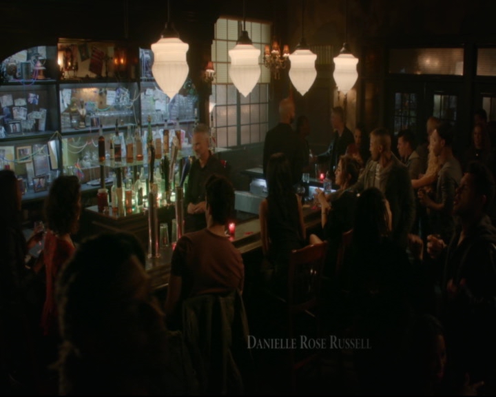 vampirediariesworld-dot-nl_TheOriginals5x02WrongTurnOnBourbon02539.jpg