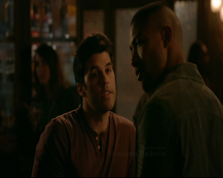 vampirediariesworld-dot-nl_TheOriginals5x02WrongTurnOnBourbon02598.jpg