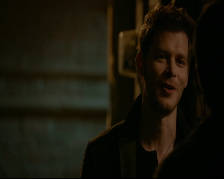 vampirediariesworld-dot-nl_TheOriginals5x02WrongTurnOnBourbon02648.jpg