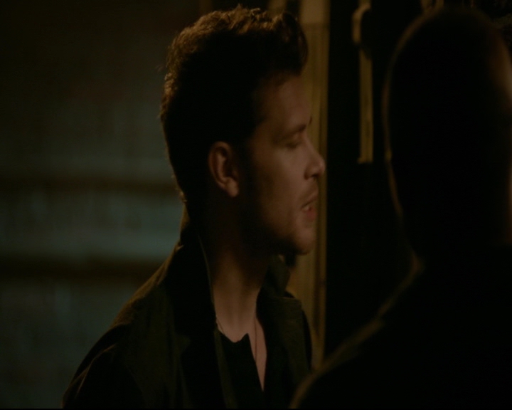 vampirediariesworld-dot-nl_TheOriginals5x02WrongTurnOnBourbon02660.jpg