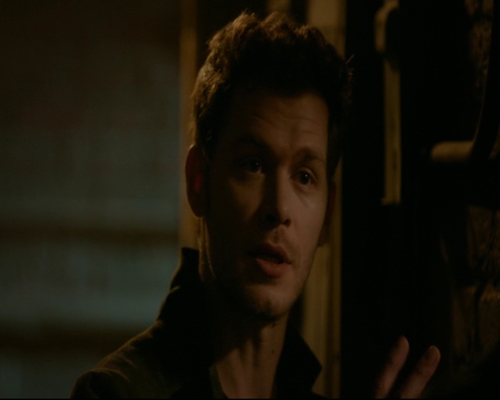 vampirediariesworld-dot-nl_TheOriginals5x02WrongTurnOnBourbon02664.jpg