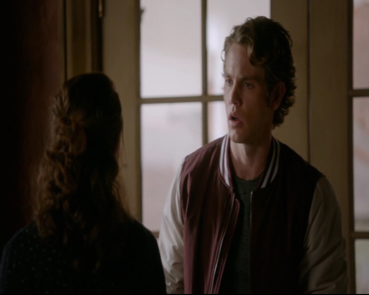 vampirediariesworld-dot-nl_TheOriginals5x02WrongTurnOnBourbon02862.jpg