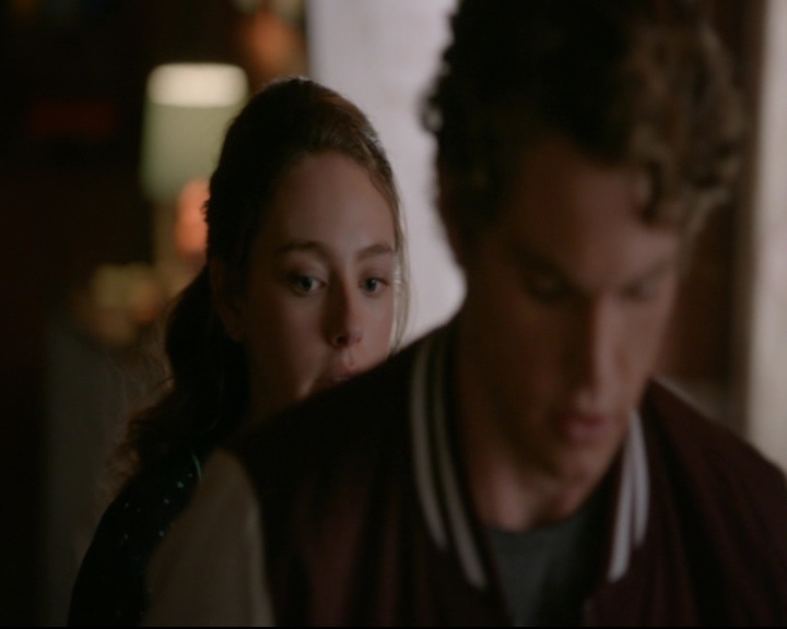 vampirediariesworld-dot-nl_TheOriginals5x02WrongTurnOnBourbon02869.jpg