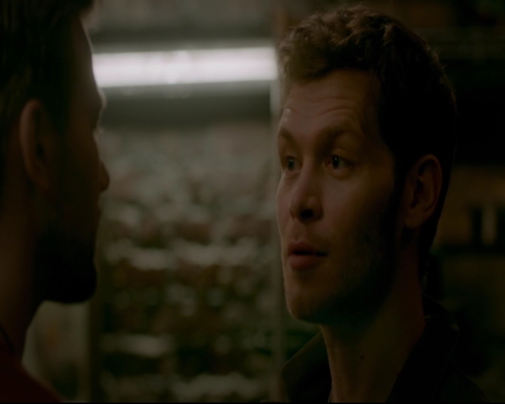 vampirediariesworld-dot-nl_TheOriginals5x02WrongTurnOnBourbon02983.jpg