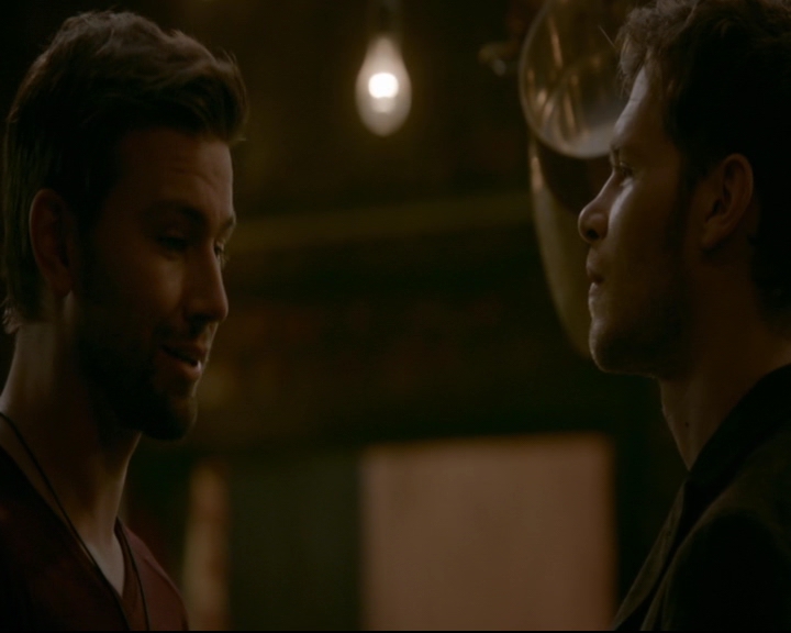 vampirediariesworld-dot-nl_TheOriginals5x02WrongTurnOnBourbon02997.jpg