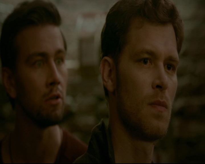 vampirediariesworld-dot-nl_TheOriginals5x02WrongTurnOnBourbon03015.jpg