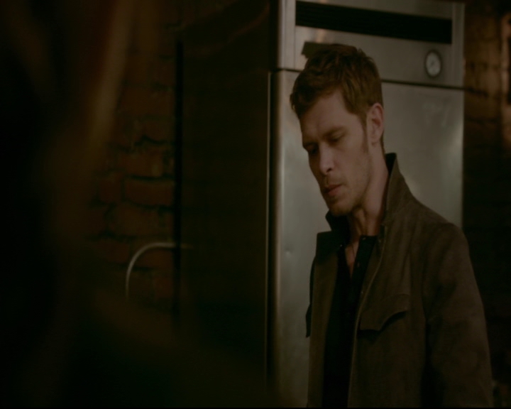 vampirediariesworld-dot-nl_TheOriginals5x02WrongTurnOnBourbon03065.jpg