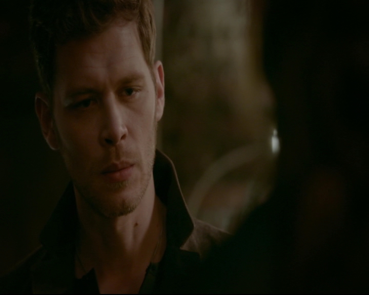 vampirediariesworld-dot-nl_TheOriginals5x02WrongTurnOnBourbon03076.jpg